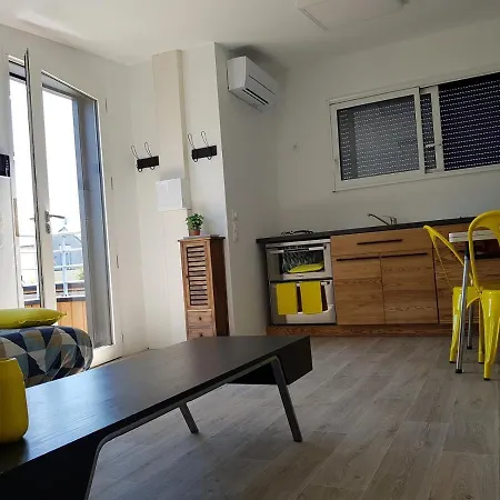 - Yellow Sun Appartement Angers